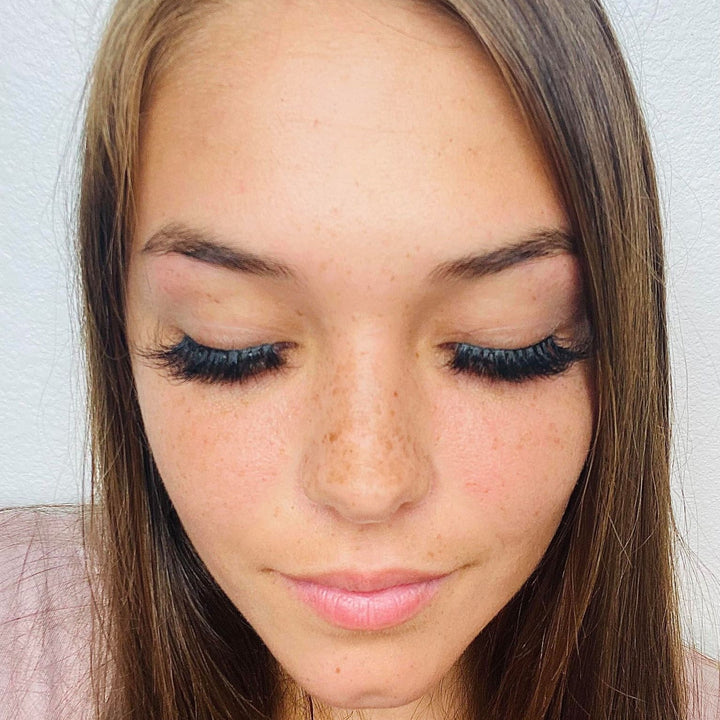 Amour Boujie Bee Luxury Mink Eyelashes